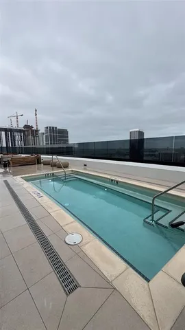 a view of roof yard with seating area