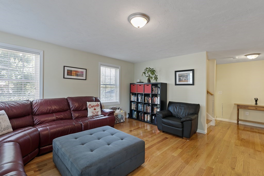 13 3rd Road, Unit 13 Woburn, MA 01801 - Photo 4 of 40 Gallery Image 4