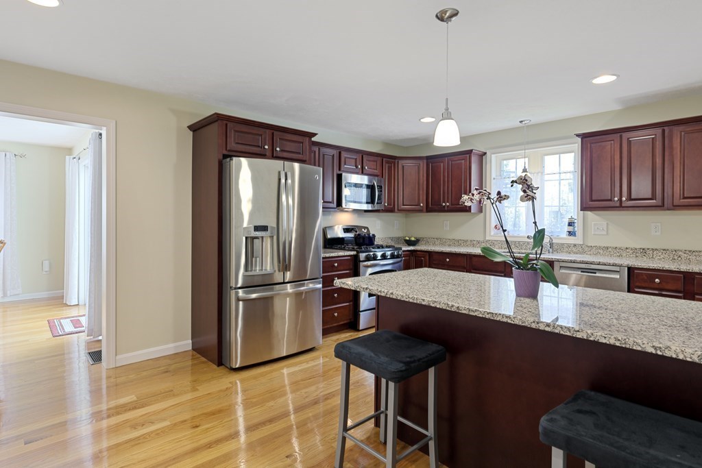 13 3rd Road, Unit 13 Woburn, MA 01801 - Photo 7 of 40 Gallery Image 7