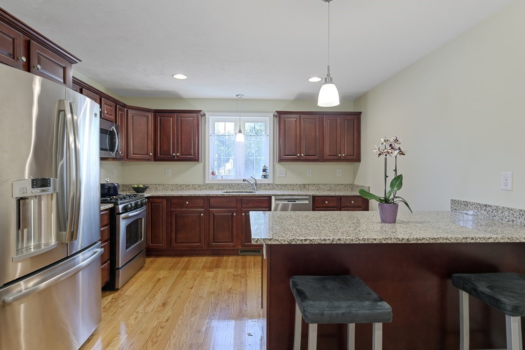 13 3rd Road, Unit 13 Woburn, MA 01801 - Photo 8 of 40 Gallery Image 8