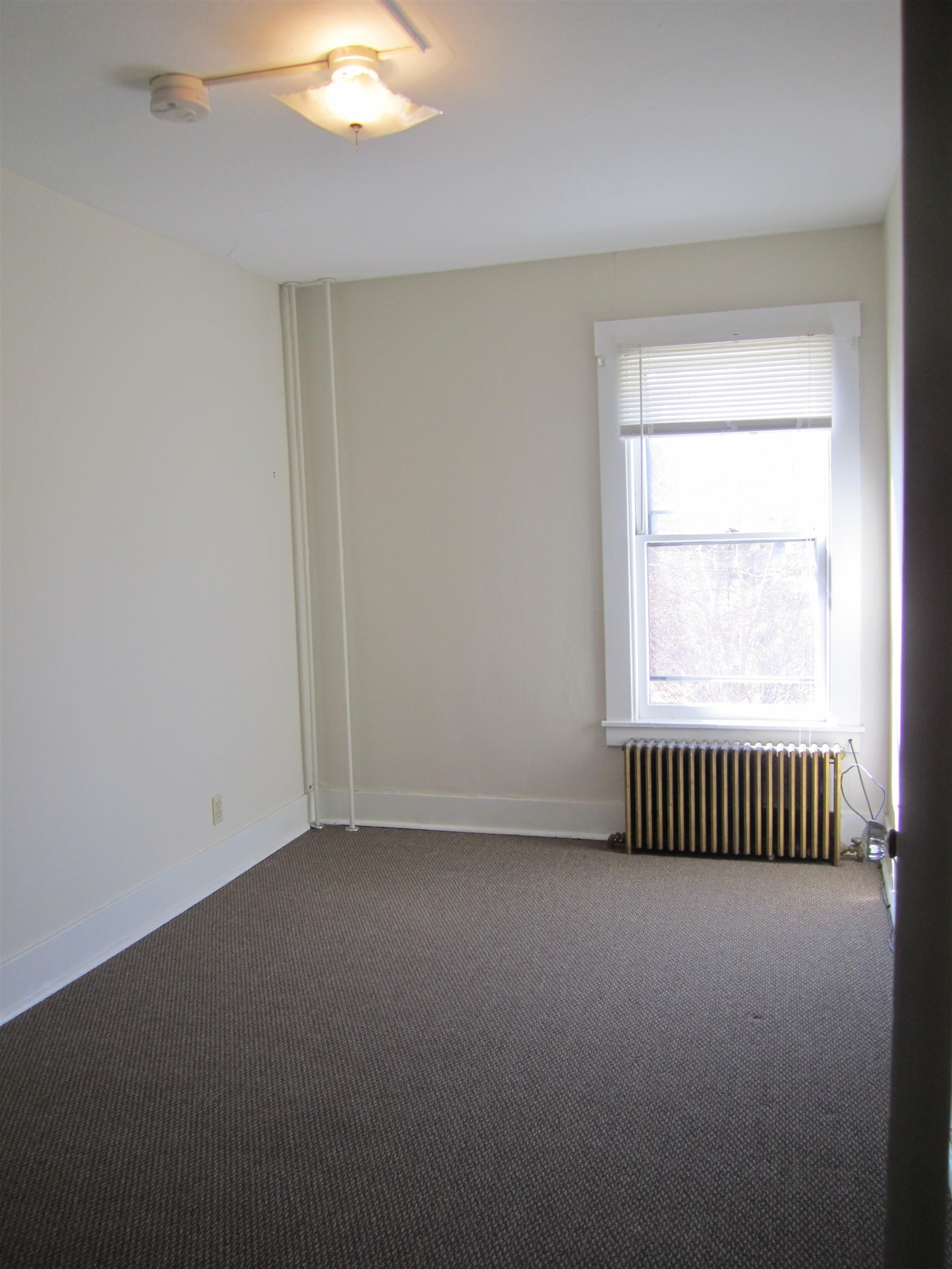 42-44 Edgerton Street Rutland, VT 05701 - Photo 23 of 25 Gallery Image 23
