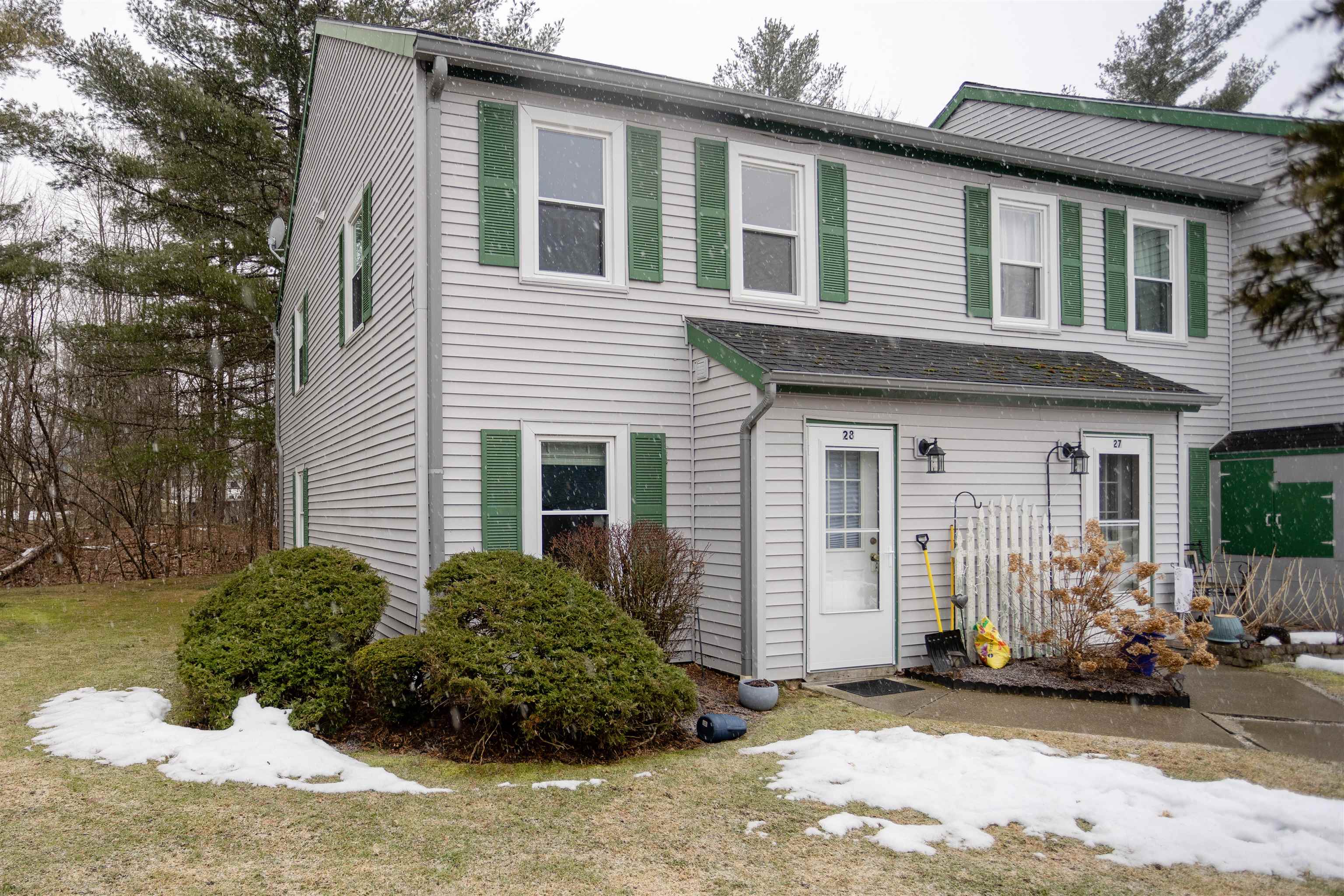 35 Brickyard Road, Unit 28 Essex, VT 05452 - Photo 1 of 25 Gallery Image 1