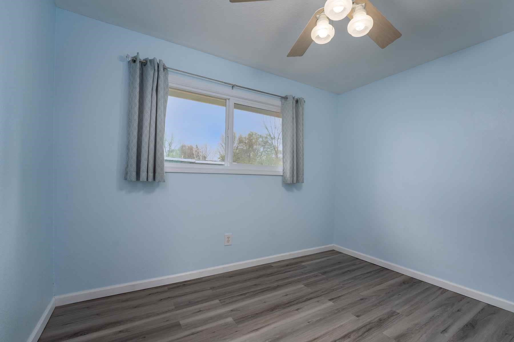 475 H Street Gerber, CA 96035 - Photo 12 of 34