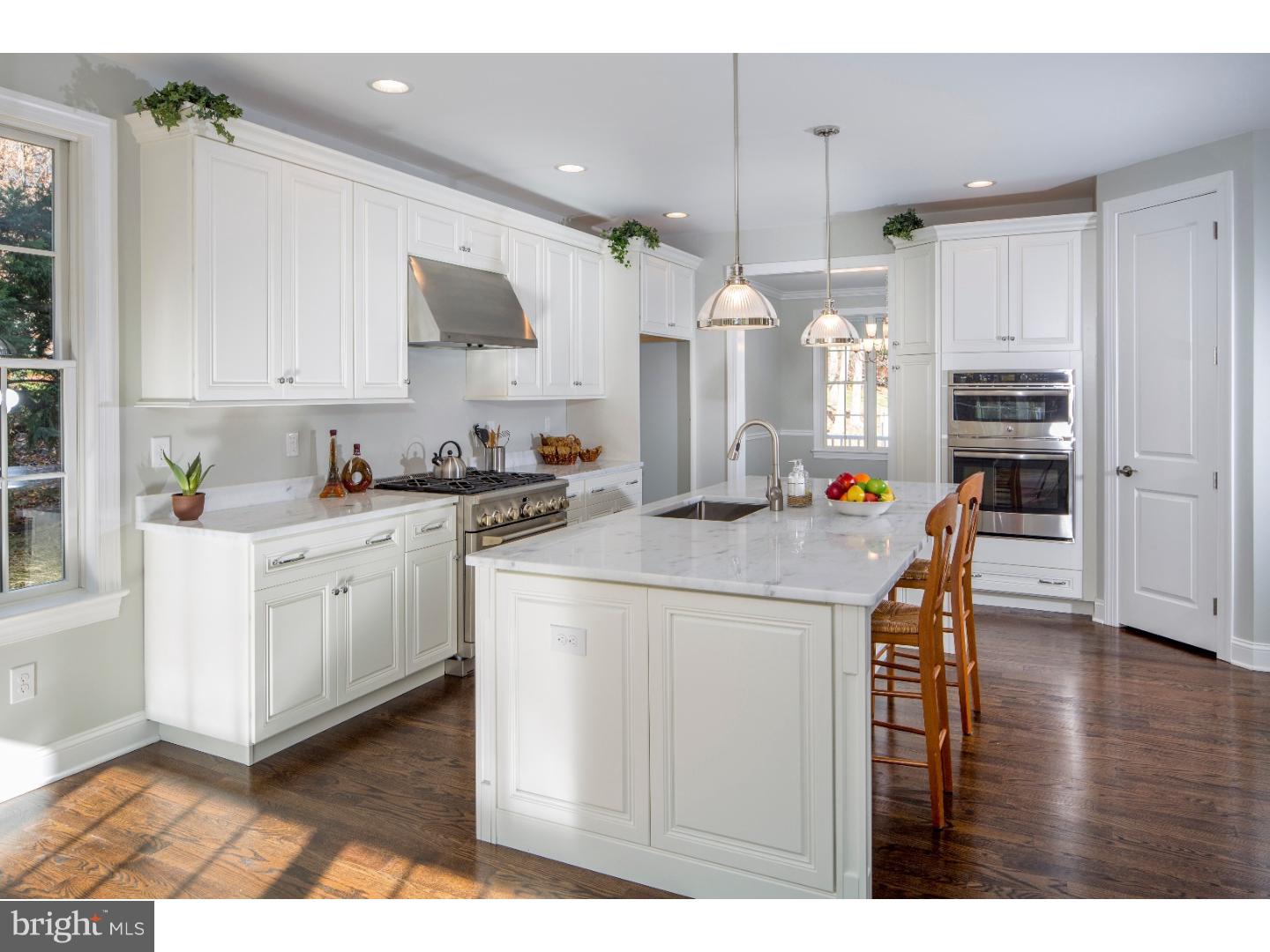 240 Gulph Creek Road Wayne, PA 19087 - Photo 2 of 25