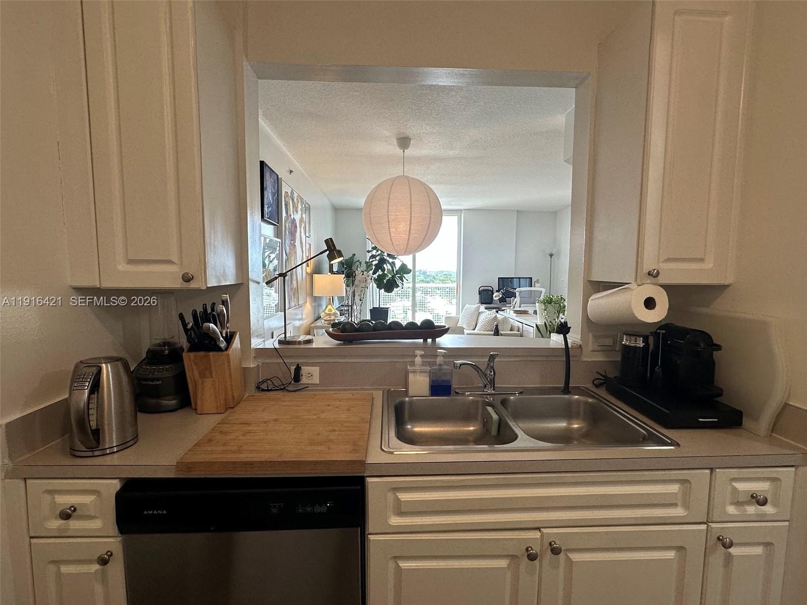 900 Southwest 8th Street, Unit 1010 Miami, FL 33130 - Photo 8 of 31