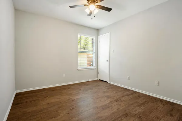 $274,900 | 162 Brandons Way, Buda, TX 78610