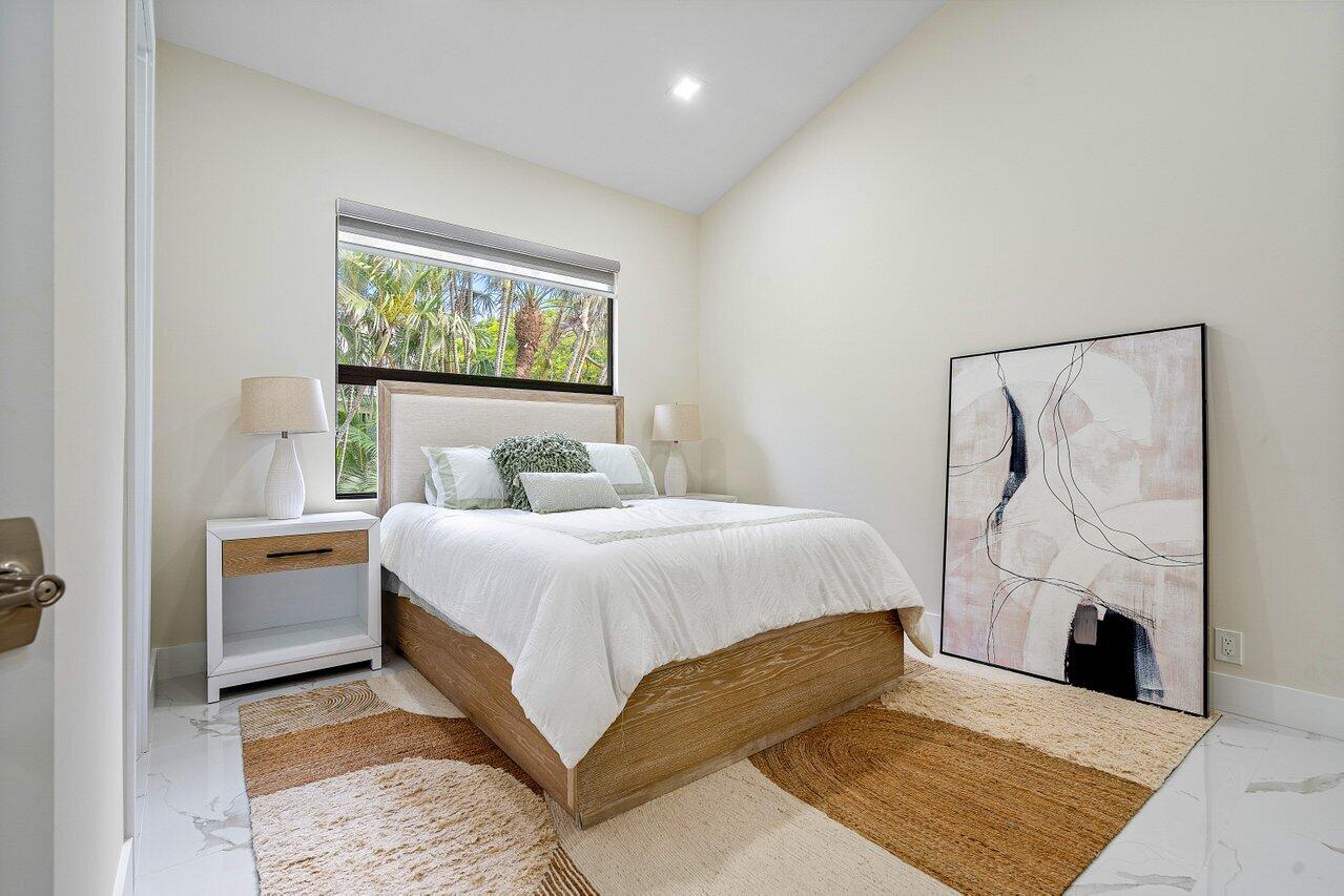 17548 Ashbourne Lane, Unit C Boca Raton, FL 33496 - Photo 27 of 40 2nd Bedroom