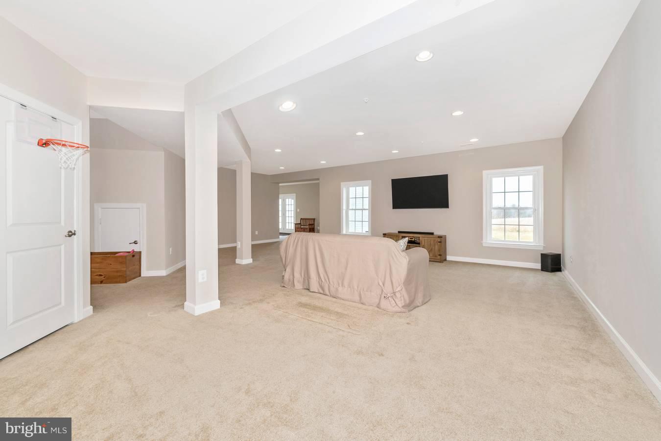 9158 Bealls Farm Road Frederick, MD 21704 - Photo 23 of 30 a view of an empty room with a window