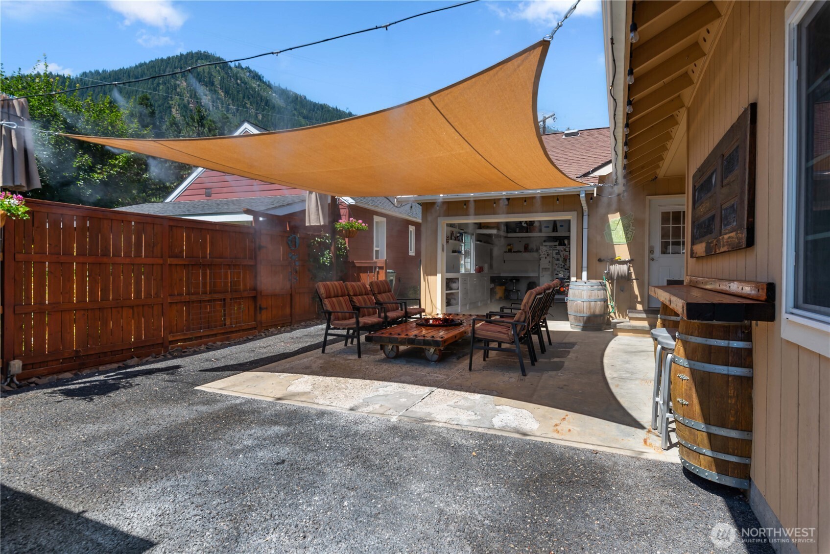 121 Benton Street Leavenworth, WA 98826 - Photo 25 of 37 a view of outdoor space with seating area and furniture
