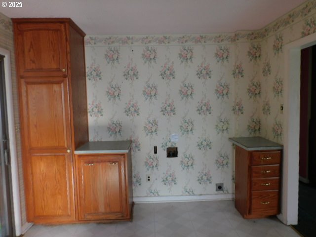537 West 14th Avenue Eugene, OR 97401 - Photo 8 of 20 Dining Room