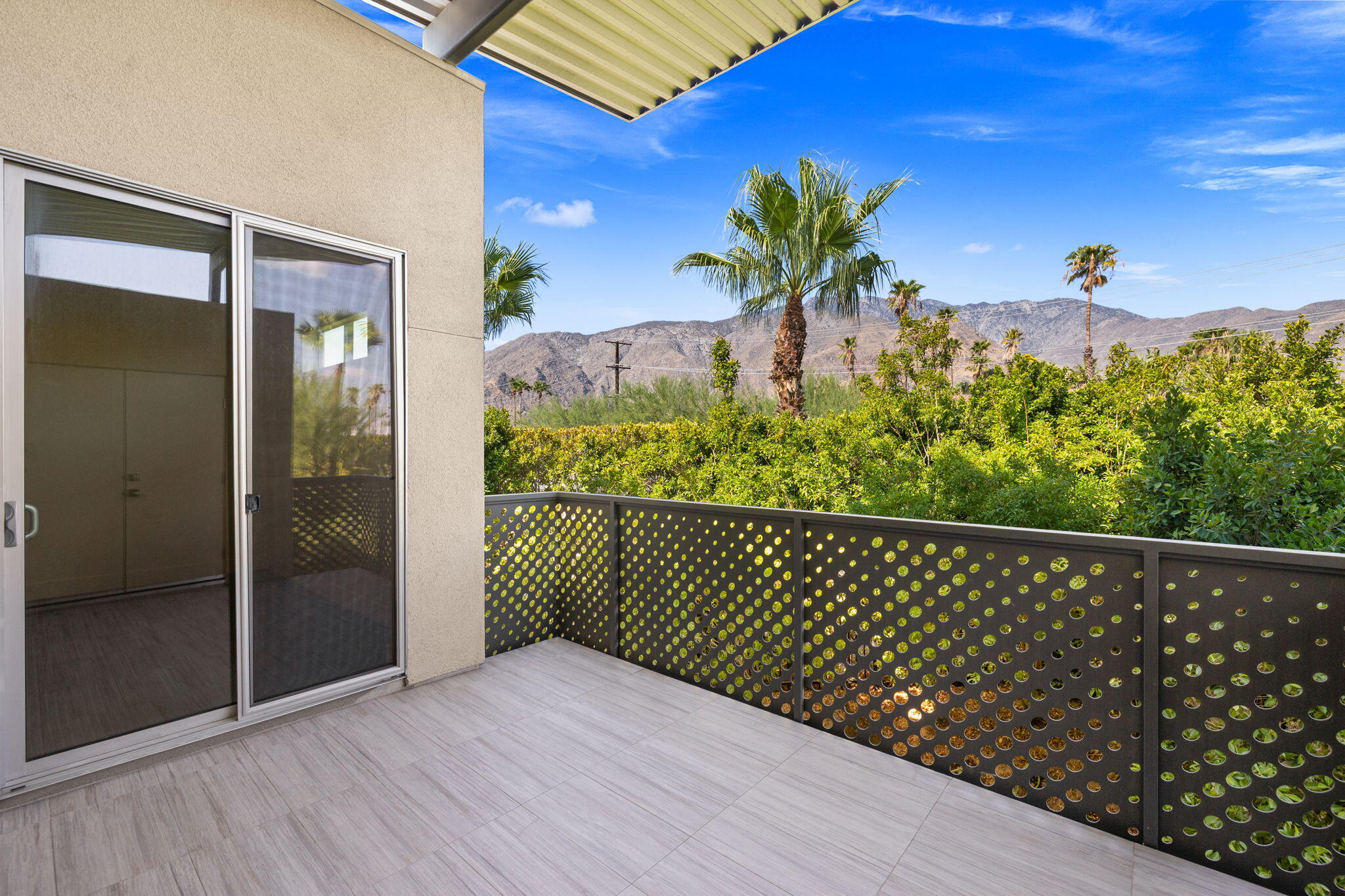 110 The River Palm Springs, CA 92262 - Photo 16 of 40 27-web-or-mls-_M4A7494