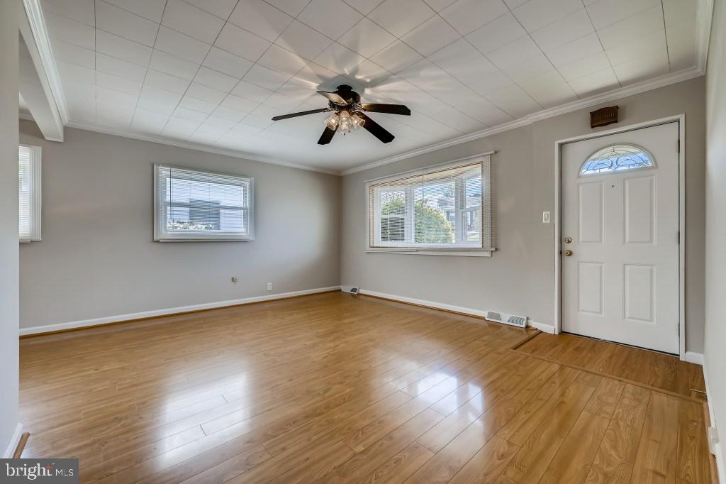 15 Gyro Drive Baltimore, MD 21220 - Photo 8 of 29