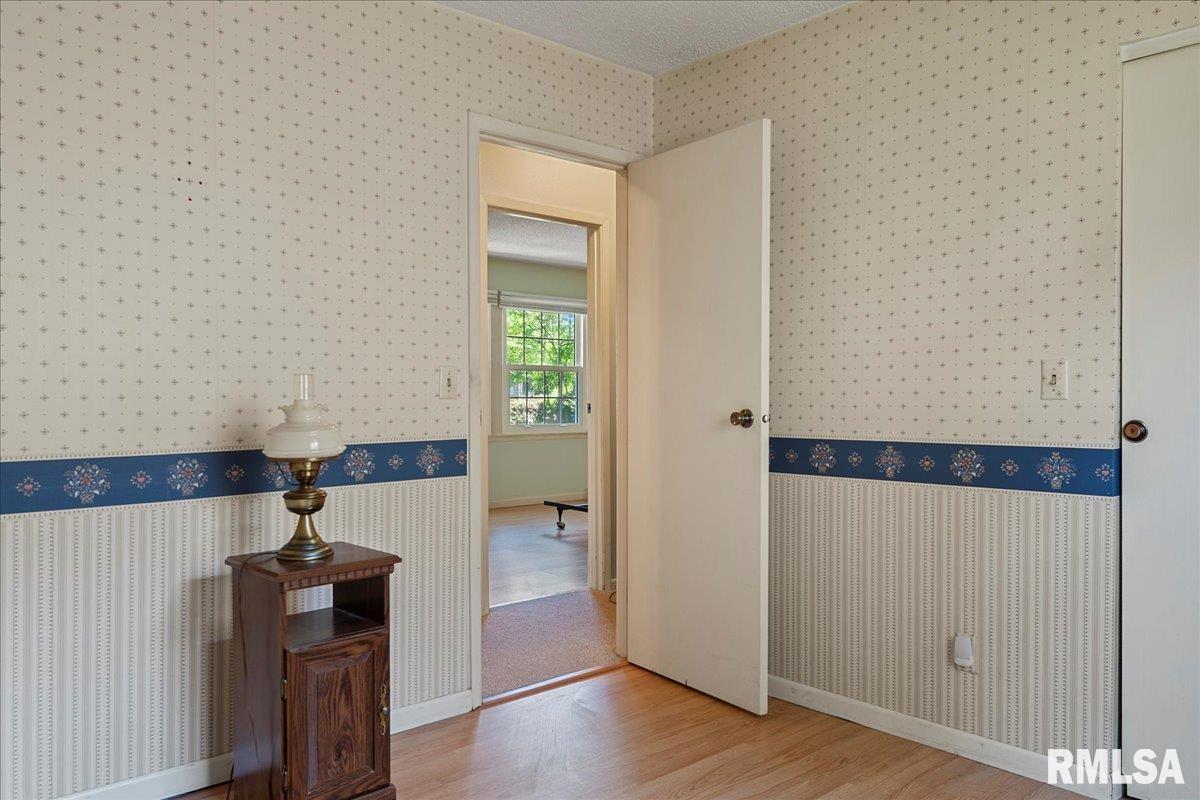 16 Red Oak Lane Springfield, IL 62712 - Photo 29 of 36 Gallery Image 29