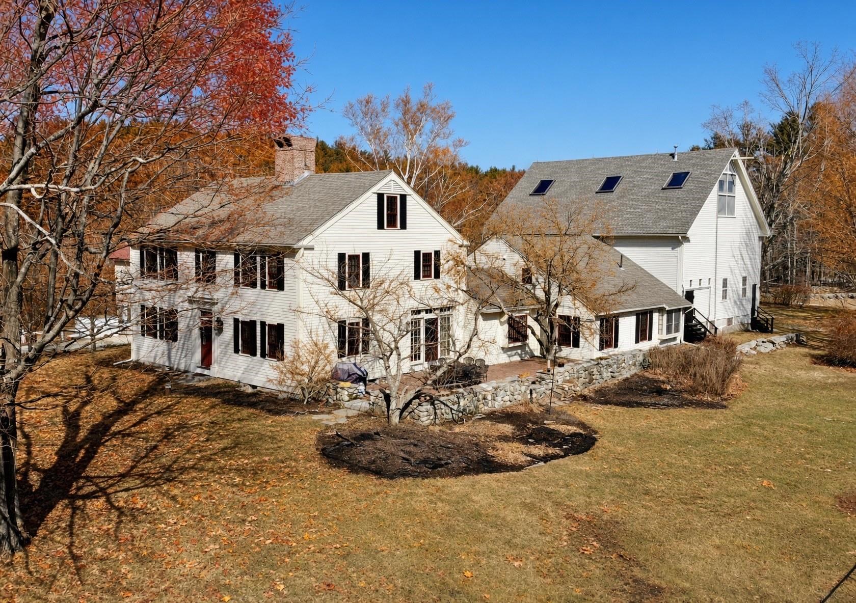 5 Old Manchester Road Amherst, NH 03031 - Photo 1 of 60 Gallery Image 1