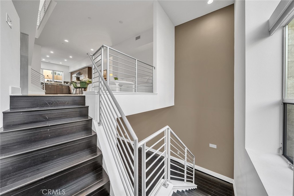 726 Rockefeller Irvine, CA 92612 - Photo 11 of 40