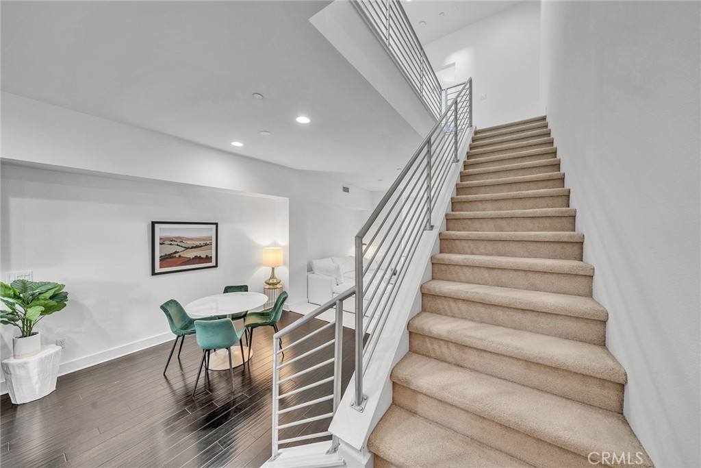 726 Rockefeller Irvine, CA 92612 - Photo 17 of 40