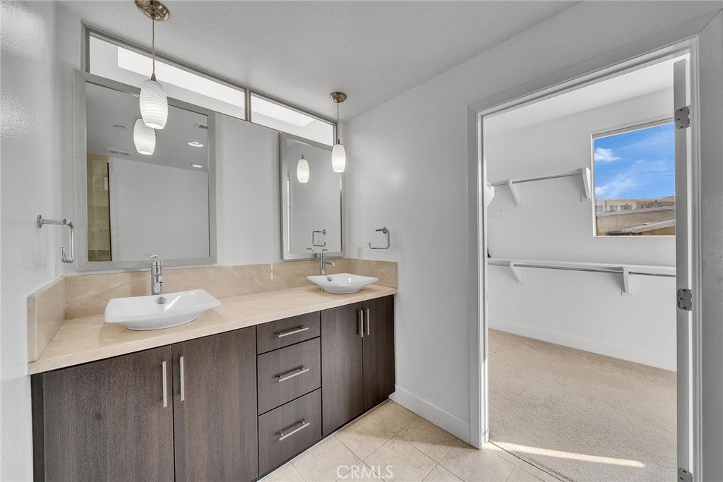 726 Rockefeller Irvine, CA 92612 - Photo 23 of 40