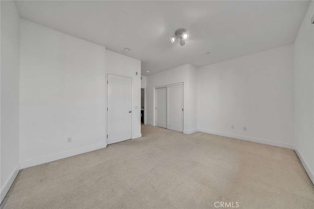 726 Rockefeller Irvine, CA 92612 - Photo 24 of 40