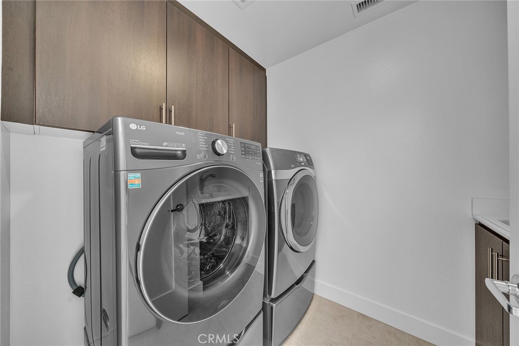 726 Rockefeller Irvine, CA 92612 - Photo 26 of 40