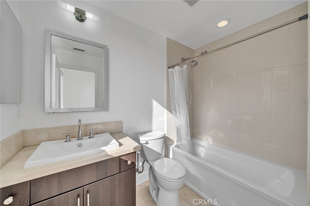 726 Rockefeller Irvine, CA 92612 - Photo 28 of 40