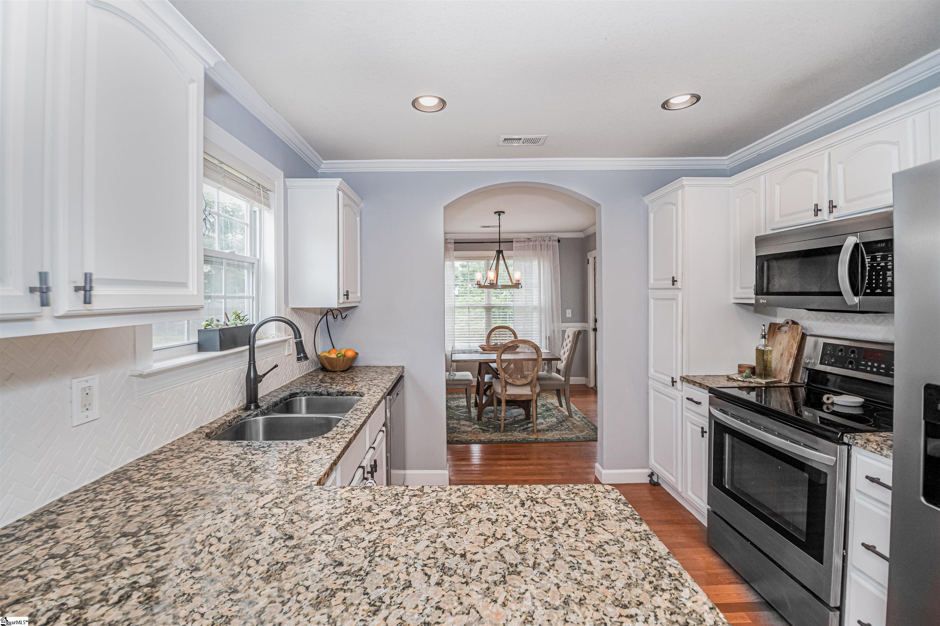 207 Abners Trail Road Greer, SC 29651 - Photo 12 of 36 Gallery Image 12