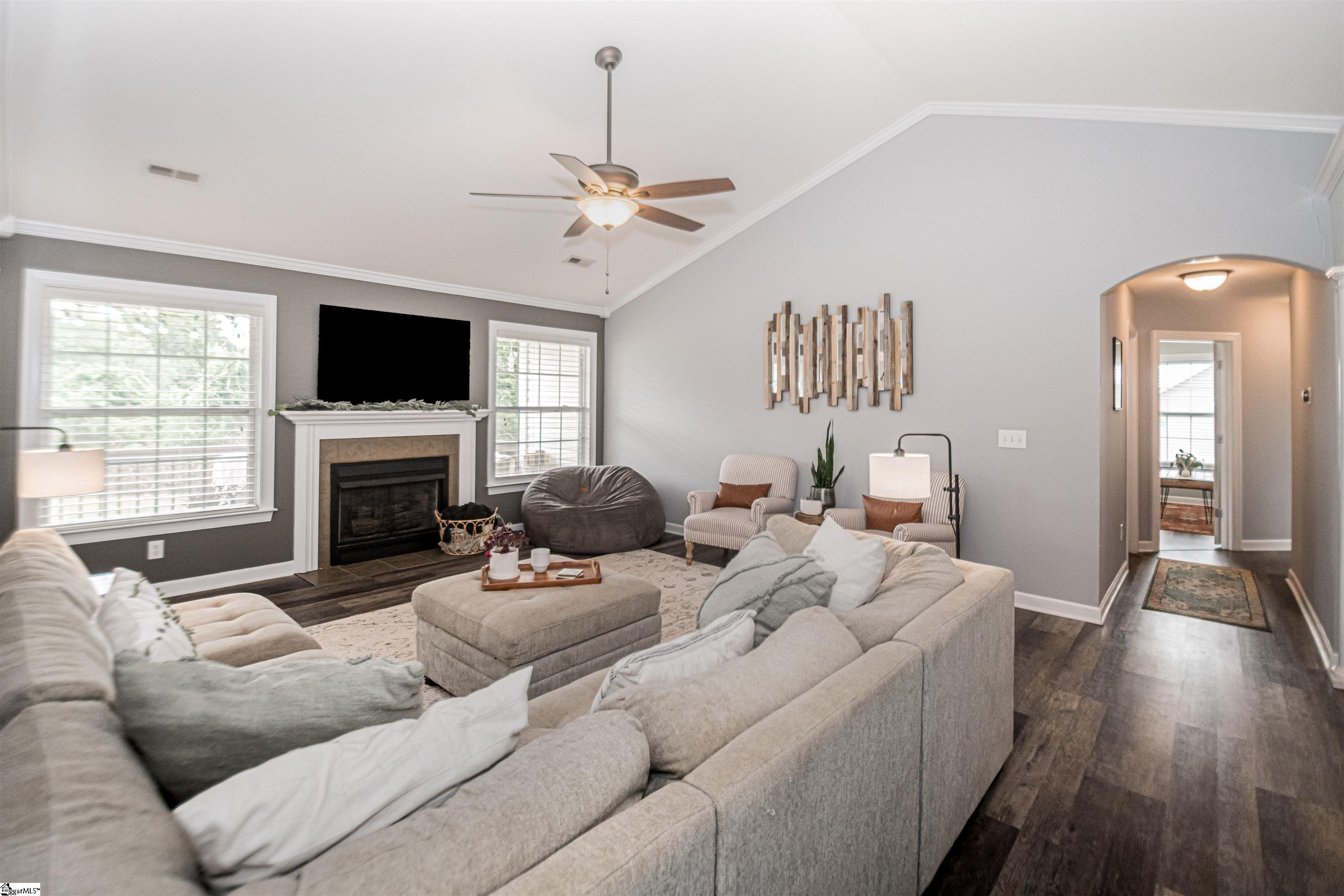 207 Abners Trail Road Greer, SC 29651 - Photo 6 of 36 Gallery Image 6