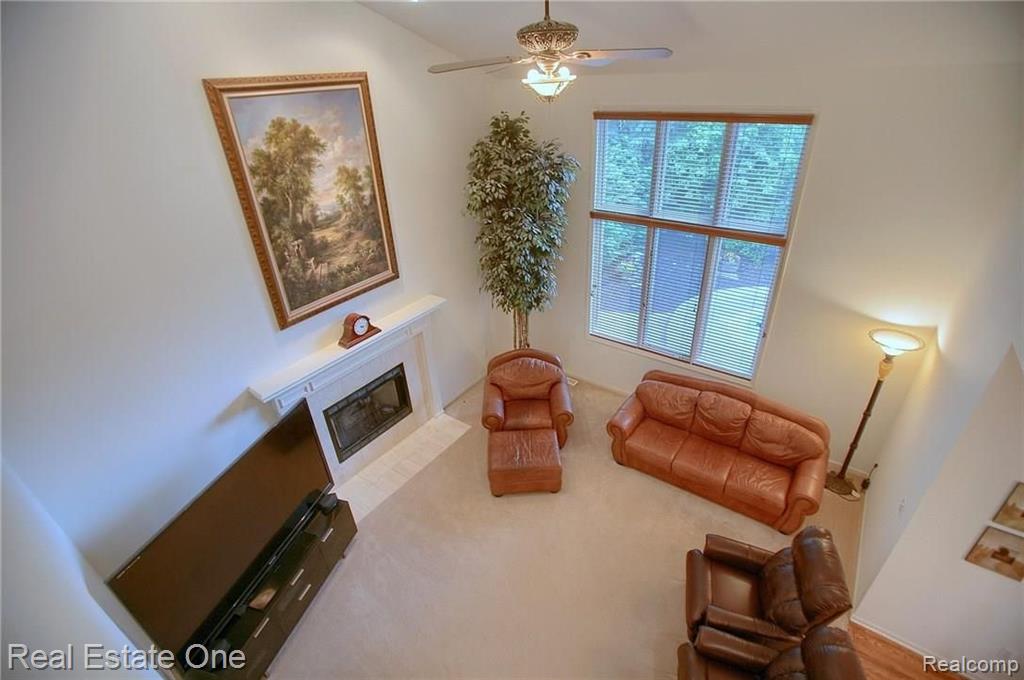 2054 Baron Rochester Hills, MI 48307 - Photo 20 of 32