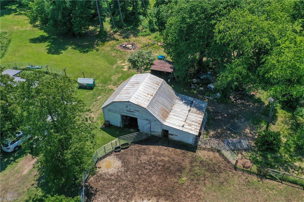 1841 Center Road Boonville, NC 27011 - Photo 38 of 46 Gallery Image 38