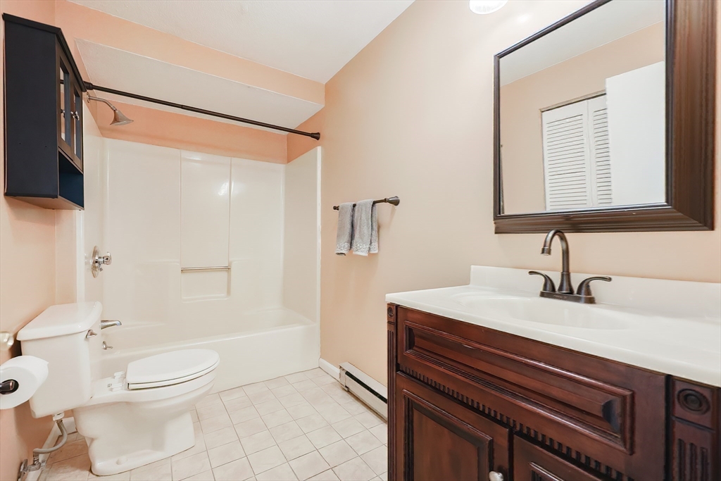 10 Erick Road, Unit 20 Mansfield, MA 02048 - Photo 28 of 36 Gallery Image 28
