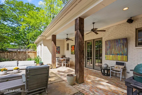 $569,000 | 4152 Ridgewood Road, Jackson, MS 39211