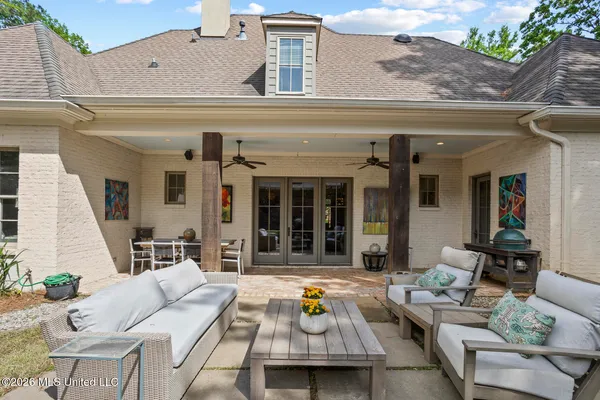 $569,000 | 4152 Ridgewood Road, Jackson, MS 39211