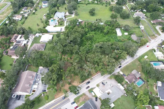 $499,900 | 712 Lithia Pinecrest Road, Brandon, FL 33511