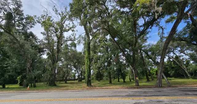 $499,900 | 712 Lithia Pinecrest Road, Brandon, FL 33511