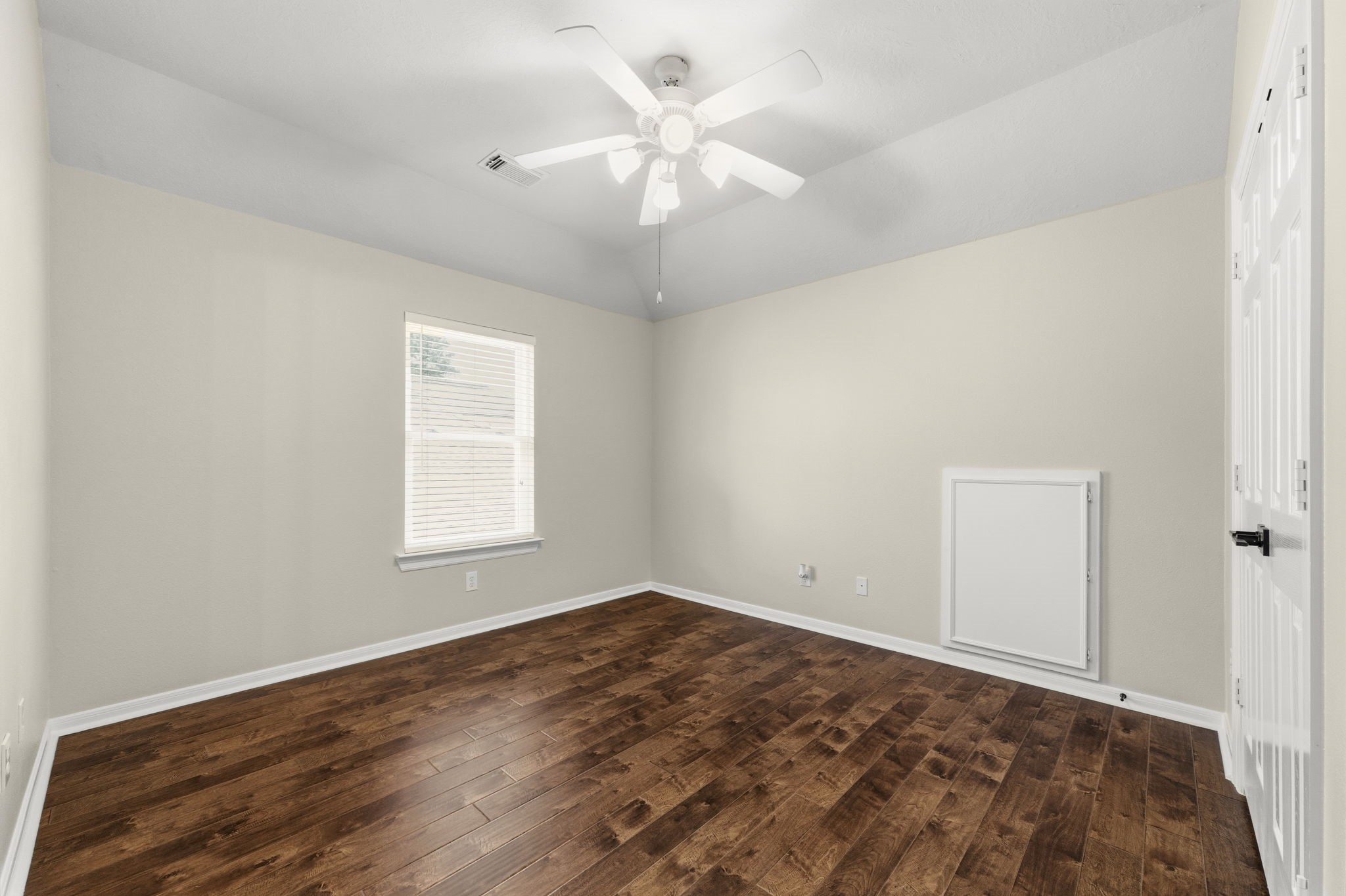 20114 Eagle Grove Lane Spring, TX 77379 - Photo 26 of 32 Bedroom