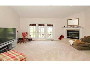 8285 South Stone Ridge Road Bloomington, IN 47401 - Photo 4 of 16 Gallery Image 4