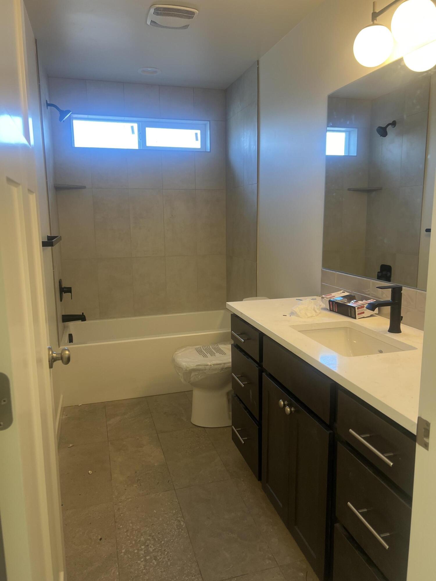 19712 Hollygrape Street, Unit 3 Bend, OR 97702 - Photo 11 of 15 IMG_3661