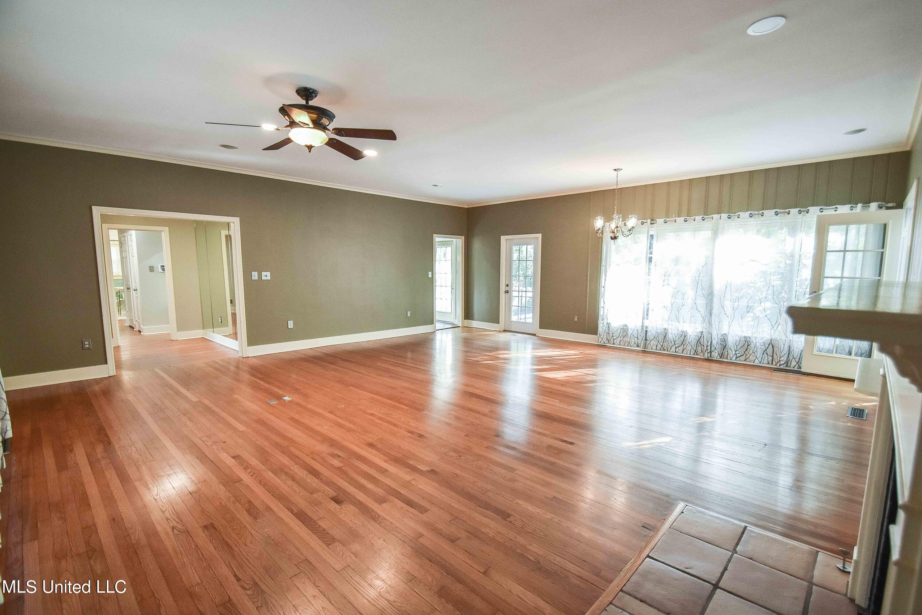 3564 Cowan Place Jackson, MS 39216 - Photo 17 of 44 image-18