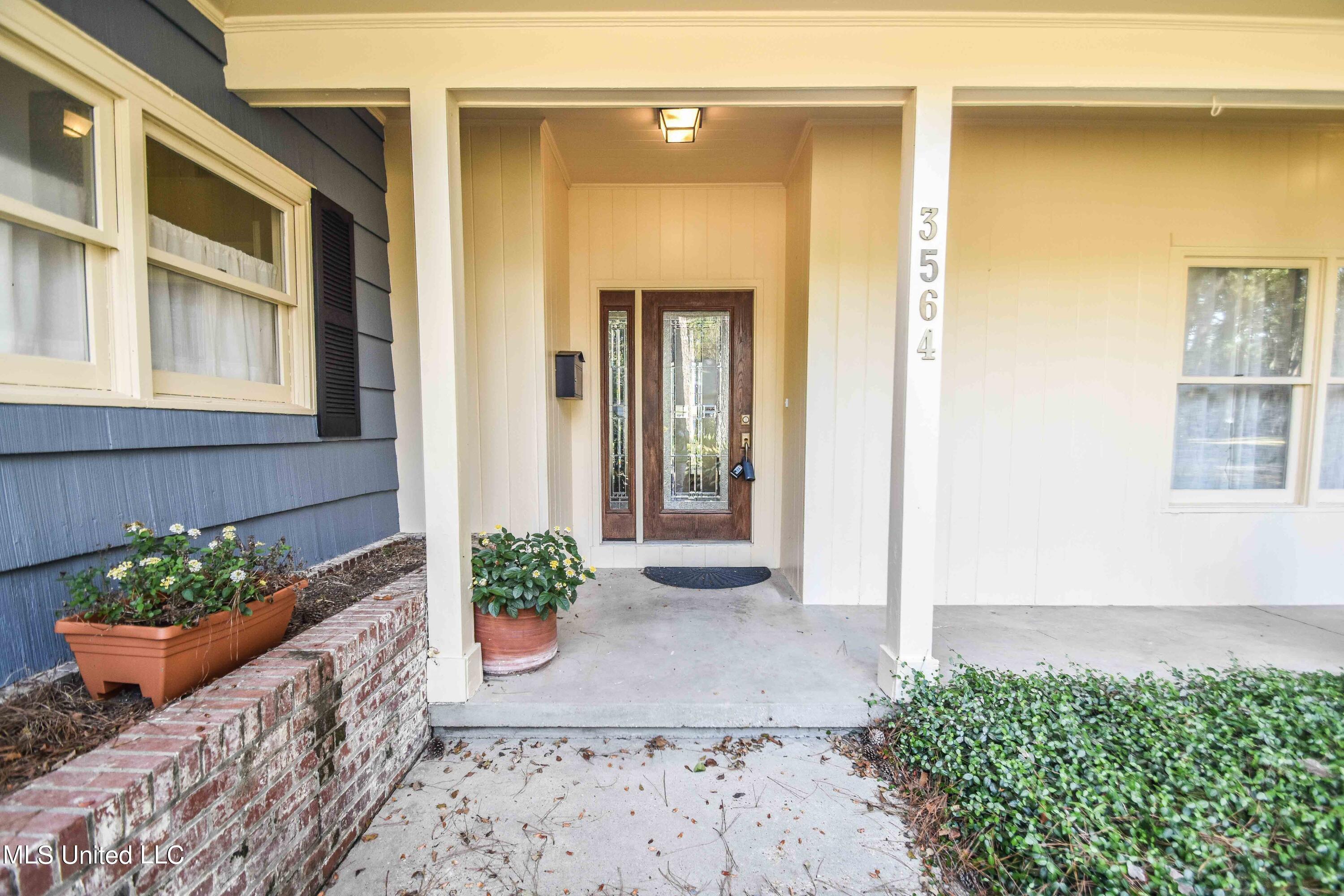 3564 Cowan Place Jackson, MS 39216 - Photo 3 of 44 image-3