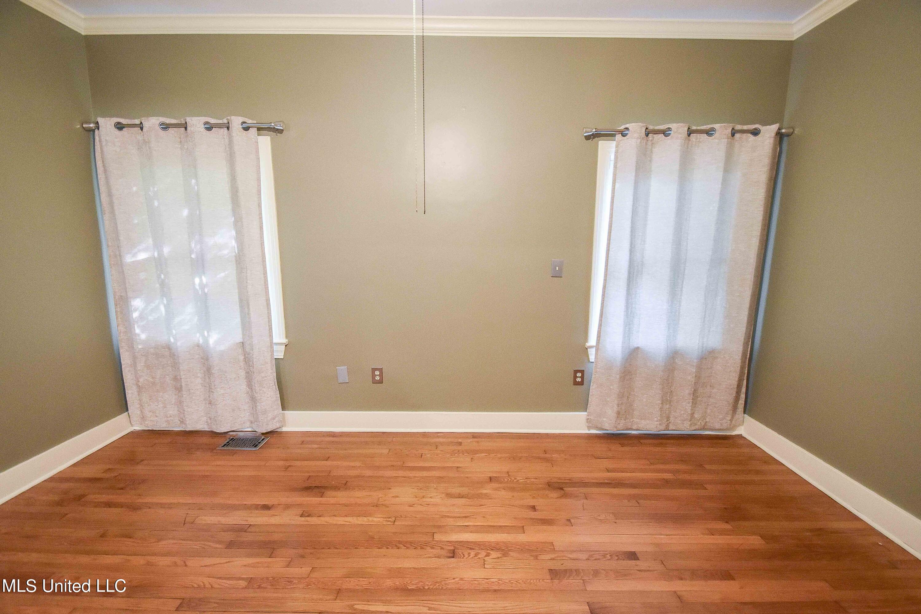 3564 Cowan Place Jackson, MS 39216 - Photo 32 of 44 image-33