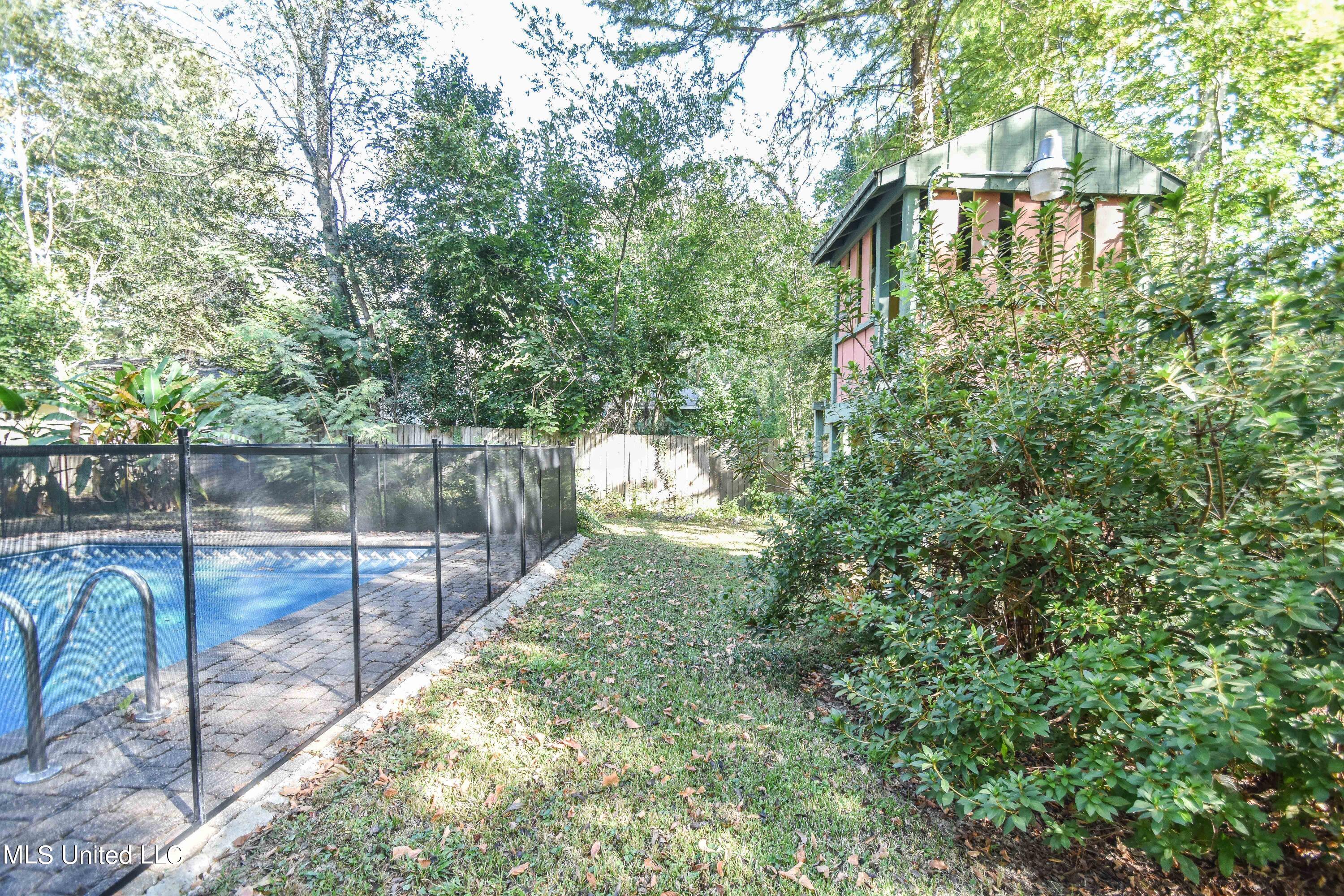 3564 Cowan Place Jackson, MS 39216 - Photo 37 of 44 image-40