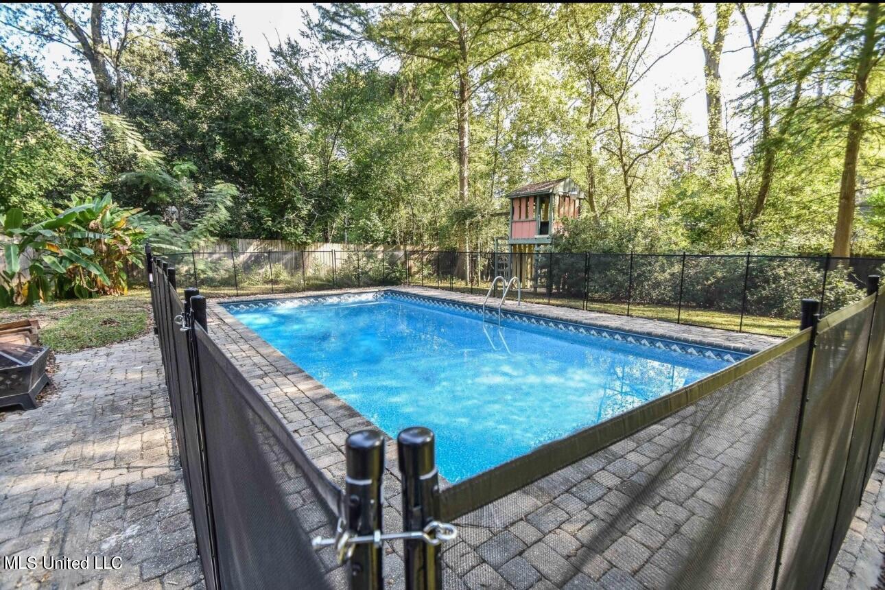 3564 Cowan Place Jackson, MS 39216 - Photo 43 of 44 Facetune_16-02-2023-10-13-17