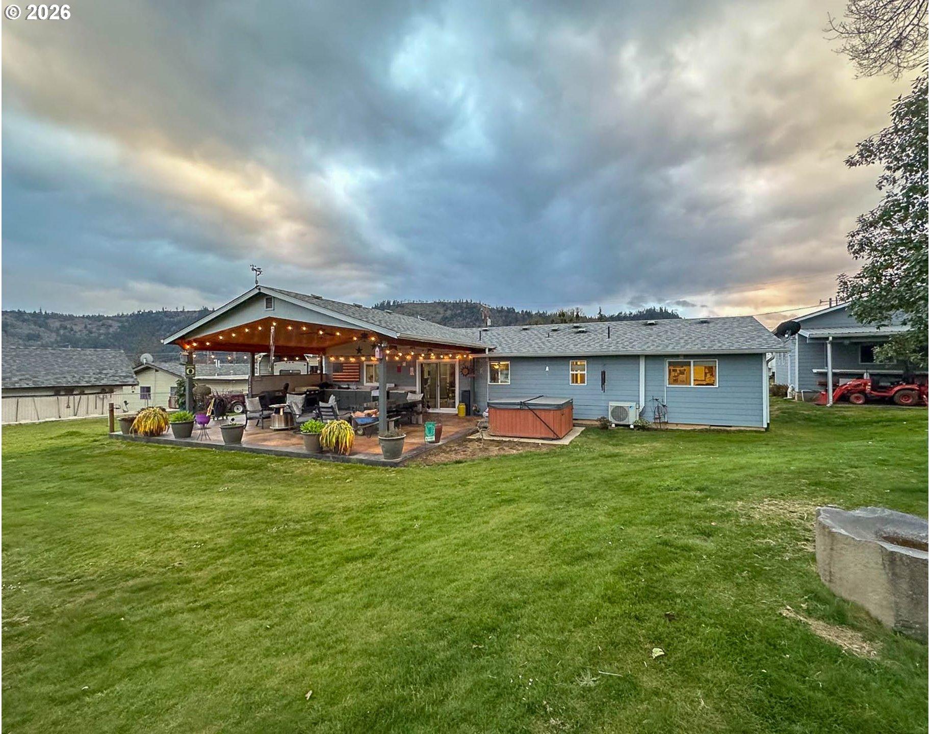 61 Oak Street Winston, OR 97496 - Photo 34 of 46 Gallery Image 34