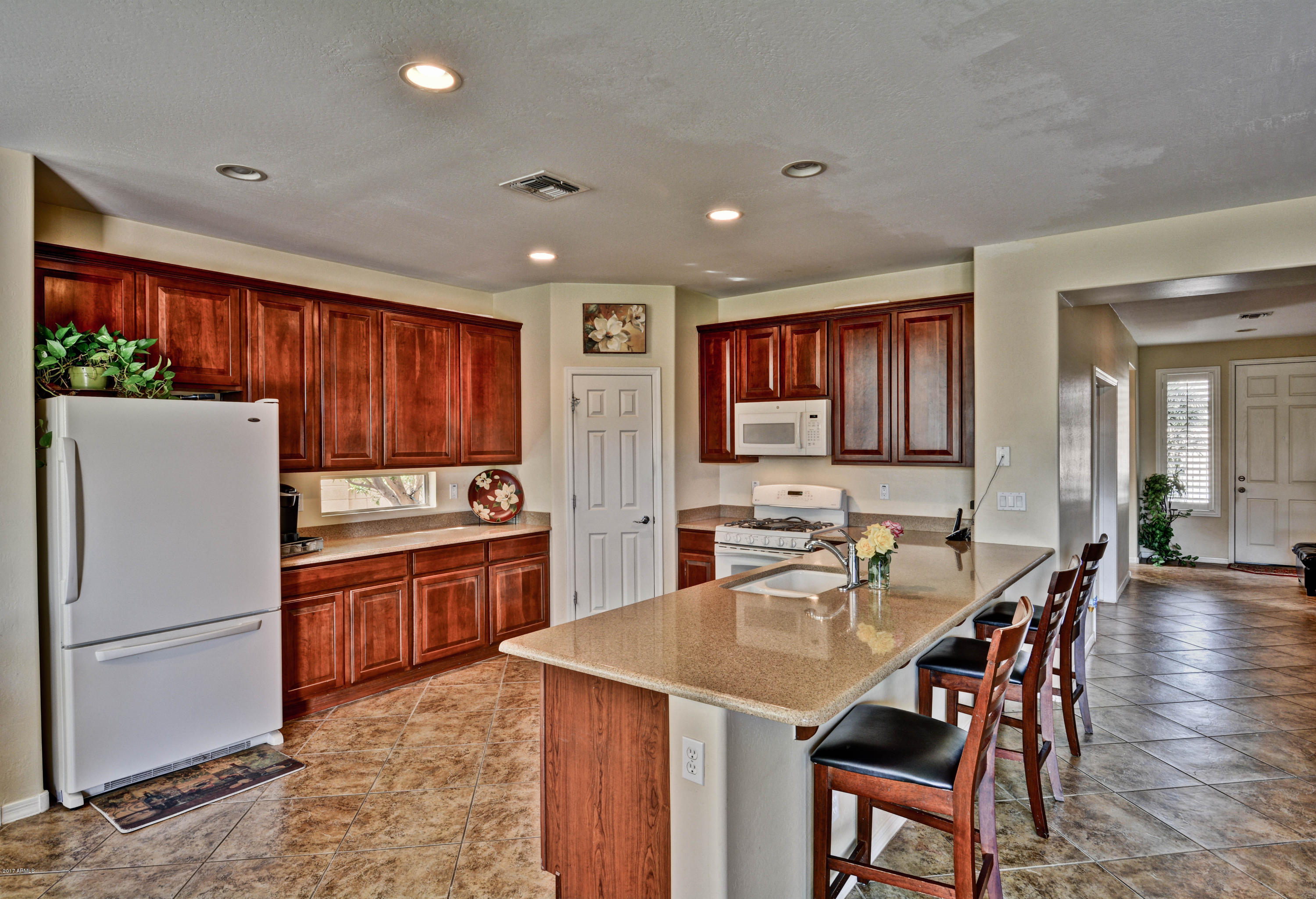 5533 West Rowel Road Phoenix, AZ 85083 - Photo 10 of 47 Rowel (14)