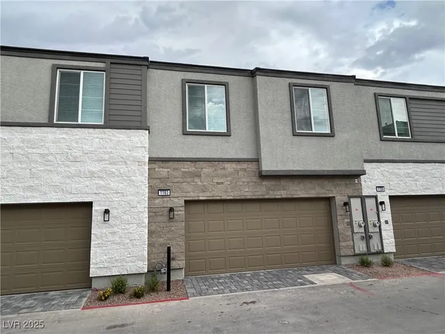 $1,895 | 1163 Heliodor Avenue, Henderson, NV 89011