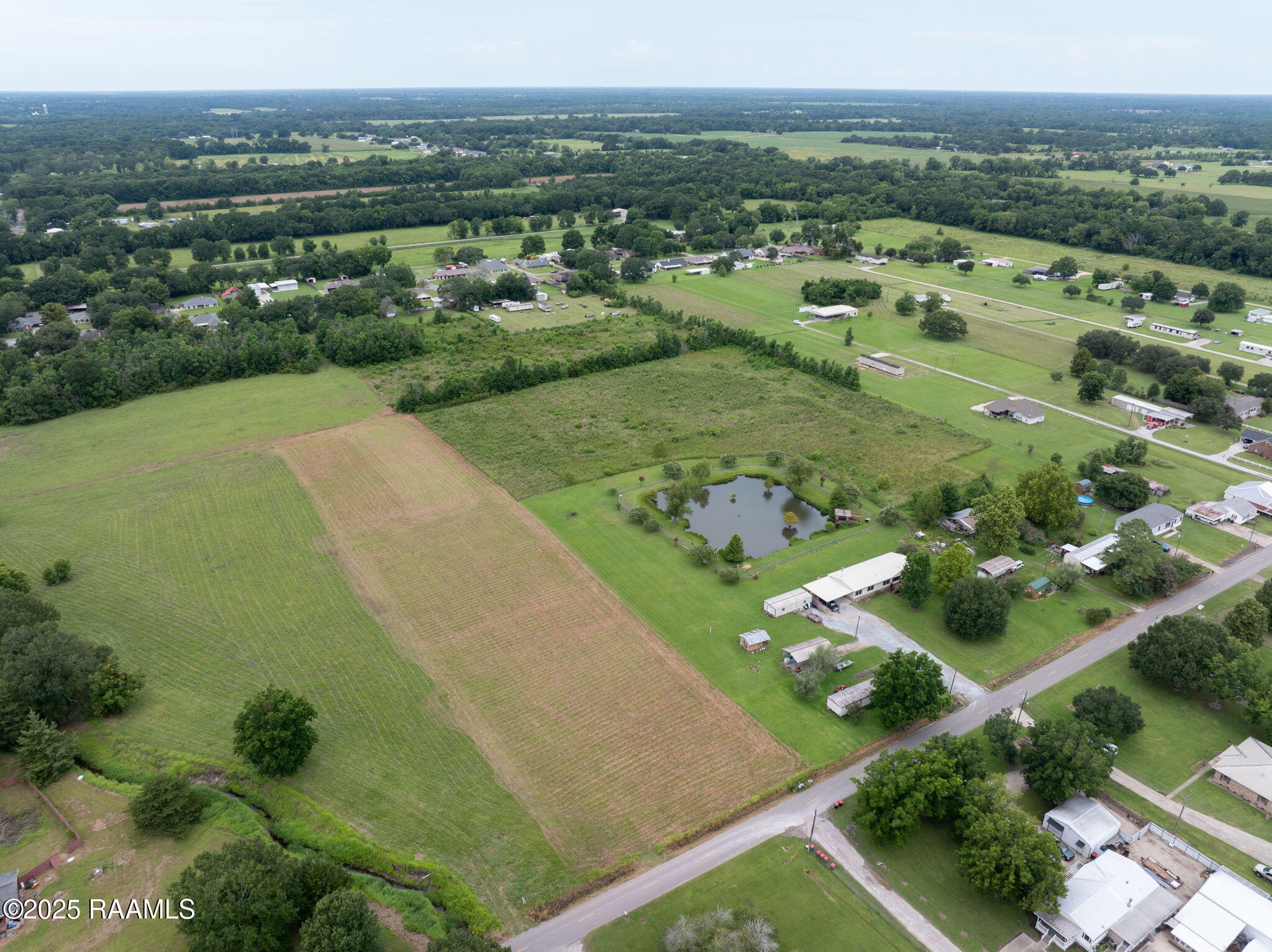 501 Braquet Road Carencro, LA 70520 - Photo 4 of 10 4-web-or-mls-DJI_20250709005513_0062_D