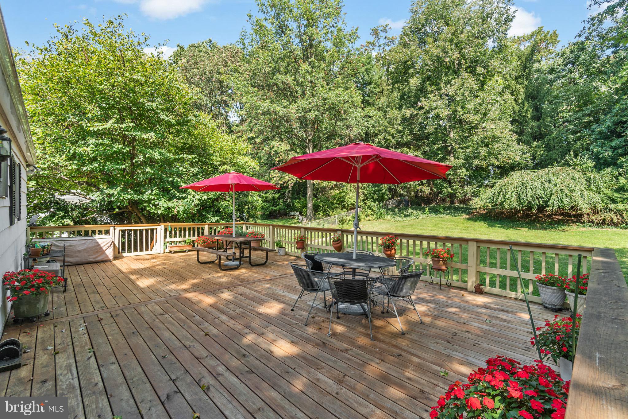 206 Rolling Road Gaithersburg, MD 20877 - Photo 43 of 51 Oh my---you will want to stay here forever