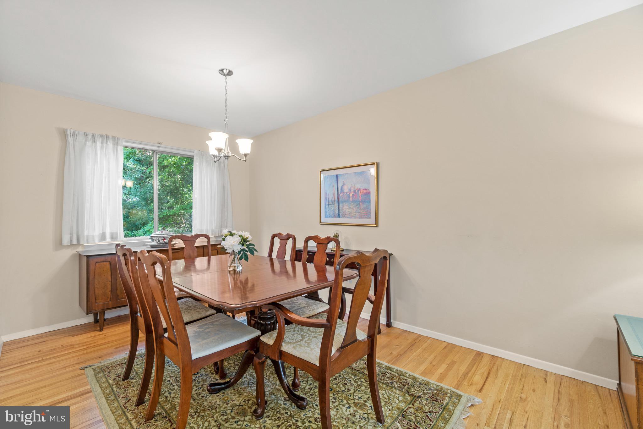 206 Rolling Road Gaithersburg, MD 20877 - Photo 9 of 51 Light-filled Dining Rm w/expansive Window