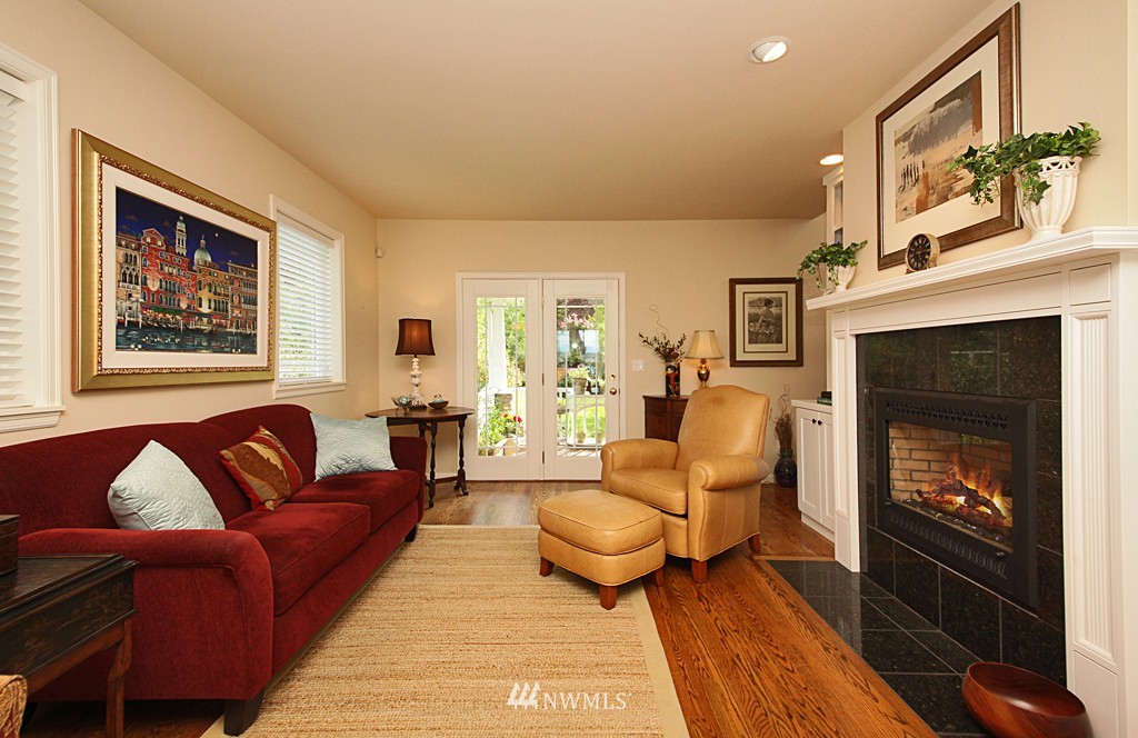 3275 Fox Spit Road Langley, WA 98260 - Photo 4 of 15 Gallery Image 4