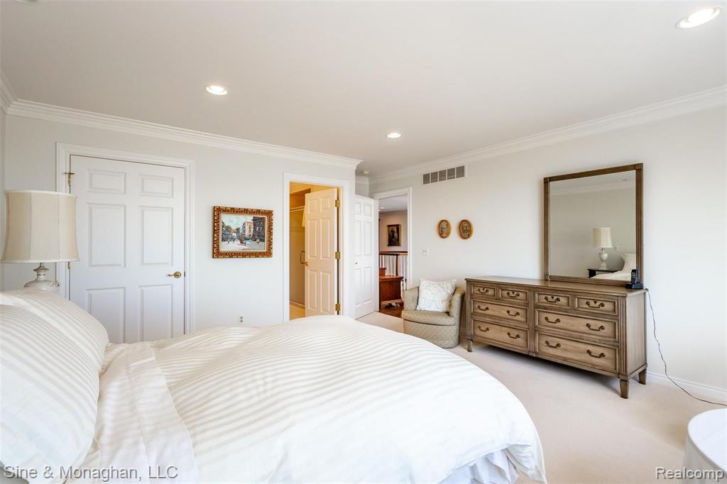 1020 Lake Shore Road Grosse Pointe Shores, MI 48236 - Photo 61 of 94