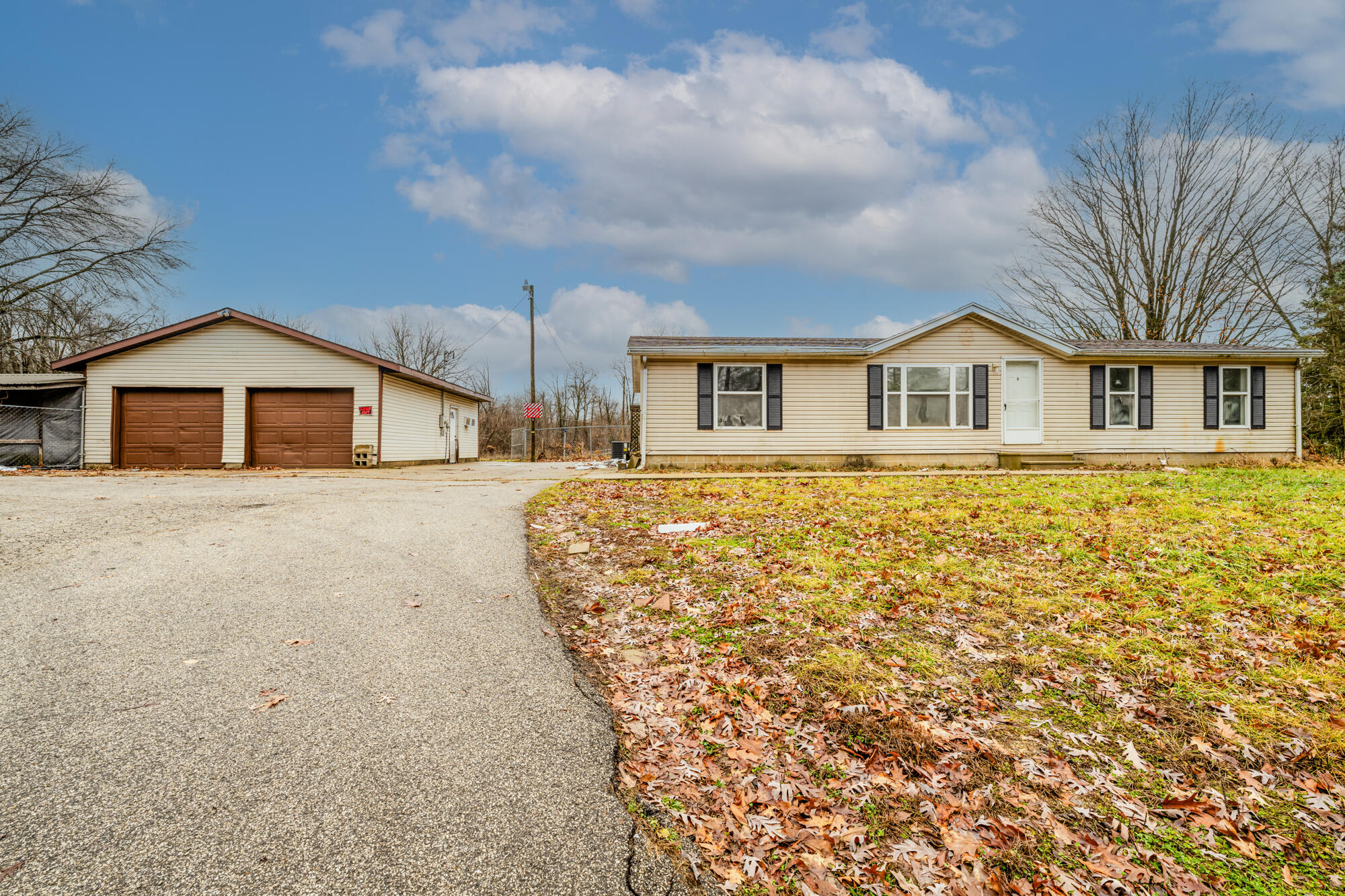 90639 52nd Street Decatur, MI 49045 - Photo 1 of 24 1 Primary